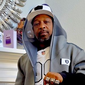 Meet your Posher, Ron